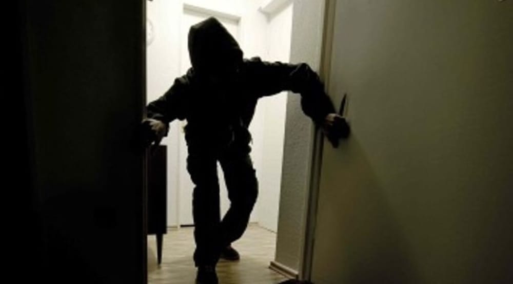Alcamo. Sabato sera ancora furti nelle abitazioni