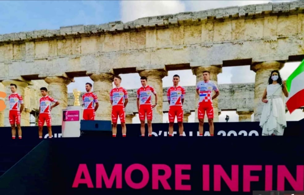 "Giro d'Italia", vernissage al tempio di Segesta. Nibali: "Luogo incantevole"