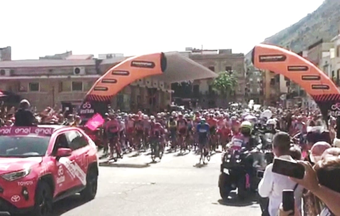 Giro d'Italia, tappa da Alcamo. Che festa! Boato per Vincenzo Nibali