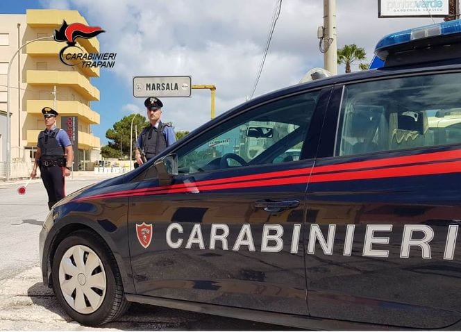 Marsala, Carabinieri arrestano tre persone per rissa. Un altro è ricercato