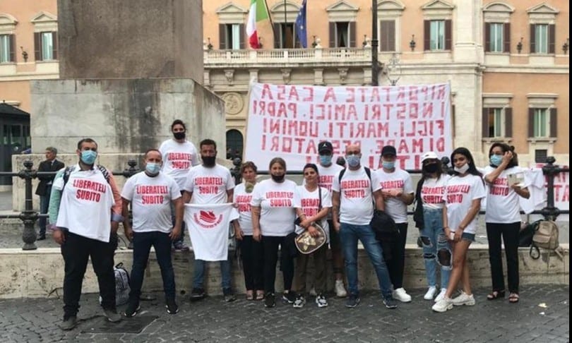 Sequestro pescherecci, 62 giorni di silenzio. Familiari disperati