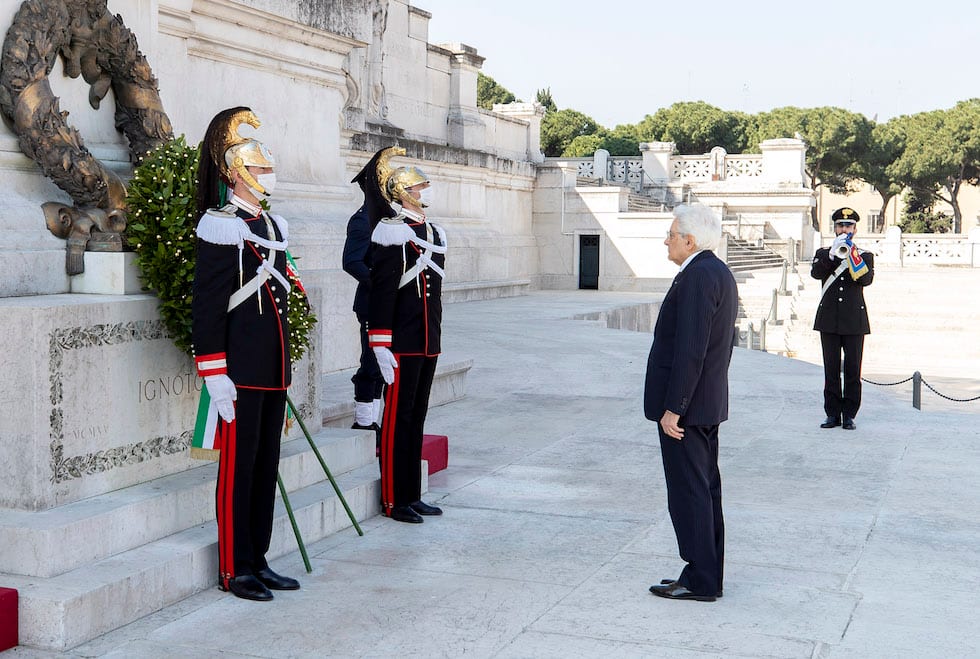 IV Novembre, brevi cerimonie e ‘corone di alloro’ senza assembramenti