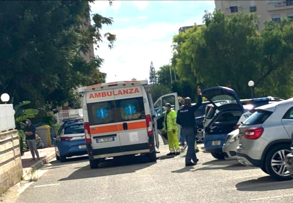 Neonato ucciso, arrestata madre minorenne. Indagini in corso