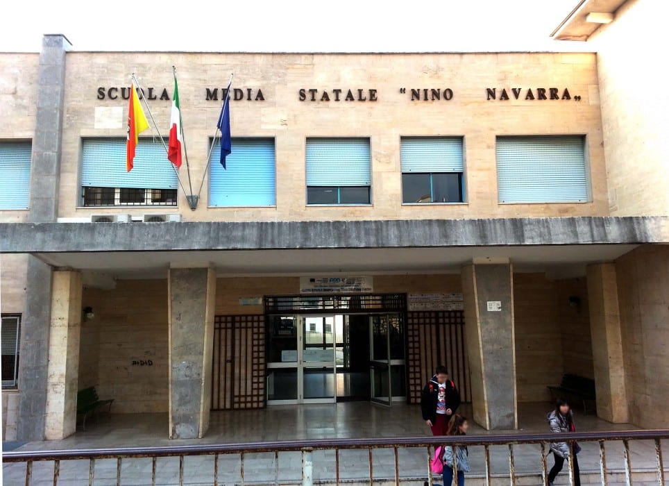 Lavori nelle scuole alcamesi, ritardo di pochi giorni. Chiusa da 25 mesi la 'Ferrante Aporti'