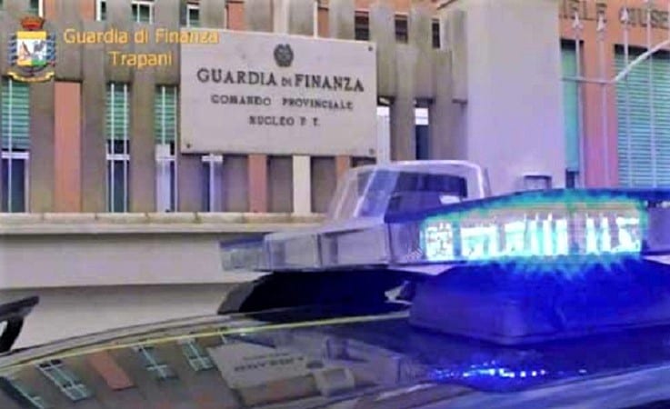 Bancarotta fraudolenta e mezzo milione di imposte non versate, arrestato imprenditore trapanese