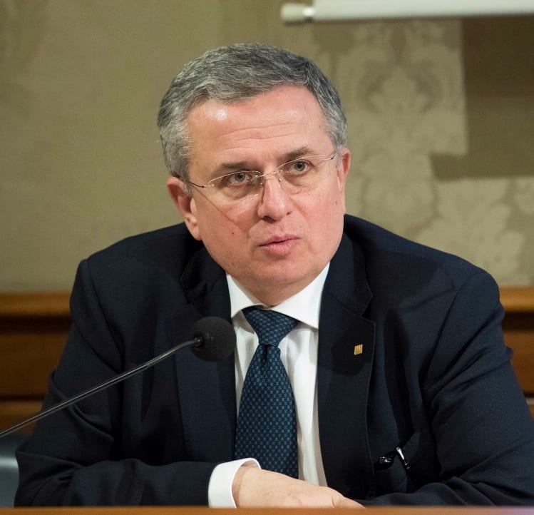 Vaccini, farmacisti pronti ma chiedono di essere vaccinati
