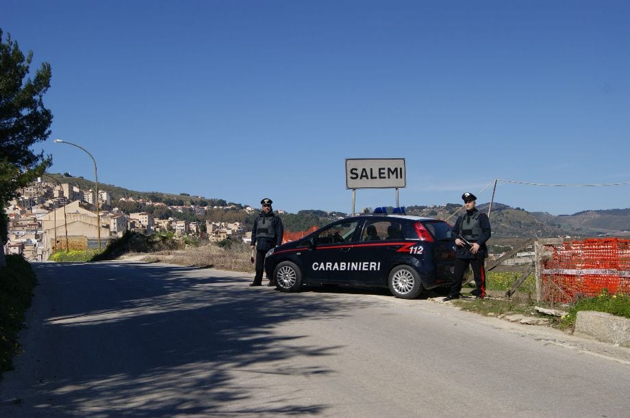 Aggredisce i Carabinieri a Salemi. Arrestato per resistenza a Pubblico Ufficiale