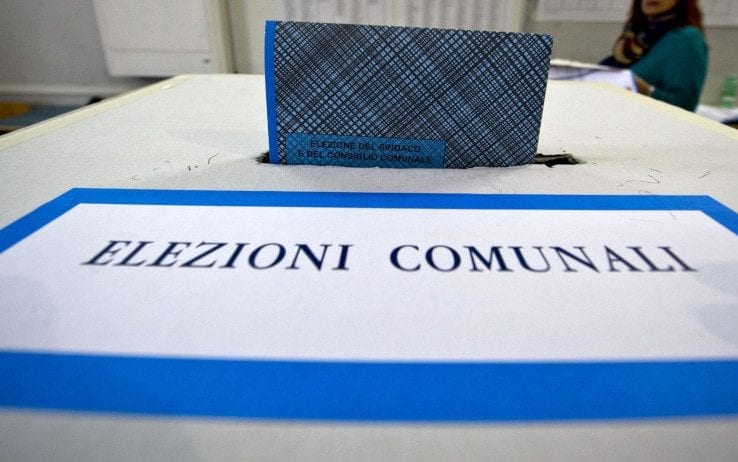 Slitta voto. Vertici regionali sul centro-destra, 100 Passi scarica Surdi?