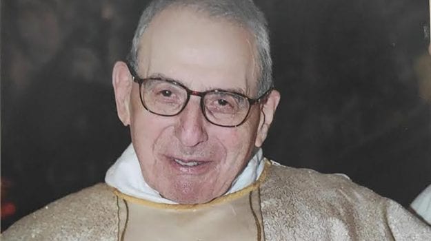 Record a Partanna, prete celebra 80 anni di sacerdozio