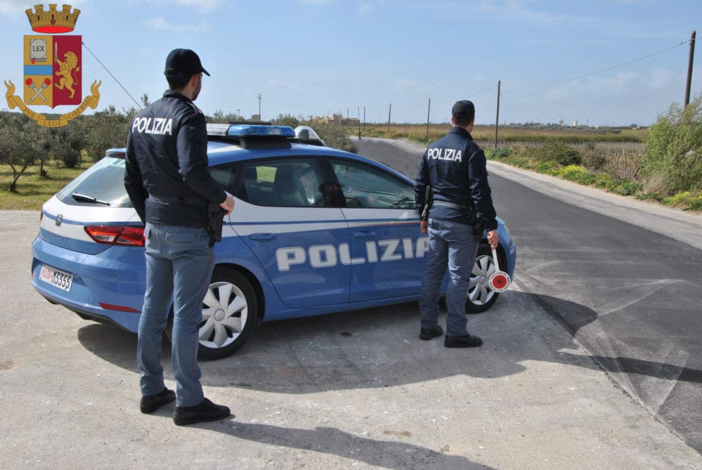 Rapina e ferisce venditore ambulante, un arresto a Trapani