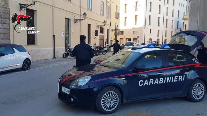 Detenevano in casa vari tipi di droga. Arrestati due trapanesi dai carabinieri
