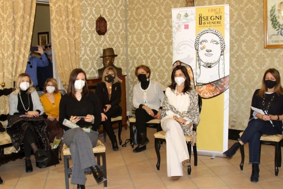 Donne che lavorano in Sicilia si incontrano su un’unica esigenza, quella di dare visibilità al mondo del lavoro femminile