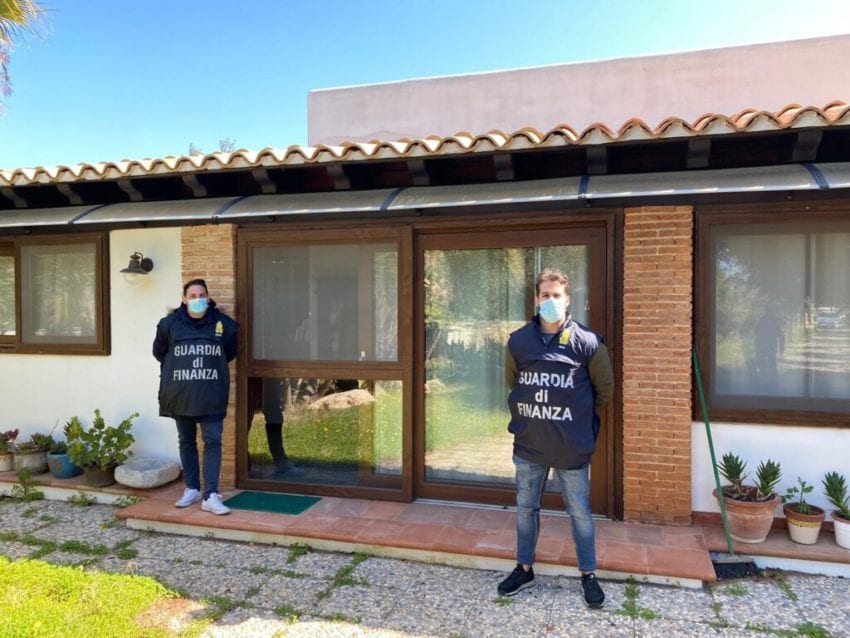 Una lussuosa villa nel sequestro a gestori ‘mafiosi’ dei centri-scommesse