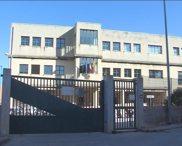Conferenze online dei carabinieri per la cultura della legalità. Partecipazione attiva degli studenti di Alcamo e Castellammare del Golfo