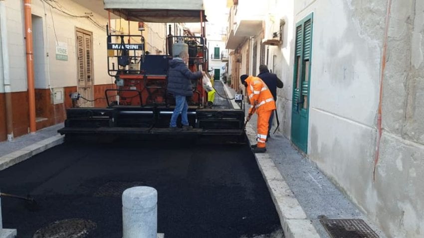 Rifacimento del manto stradale a Terrasini, soddisfazione dell’amministrazione