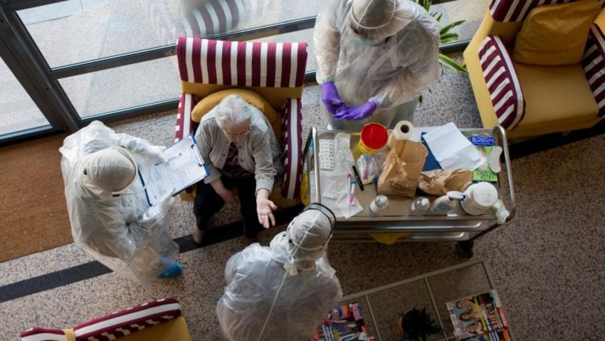 Sanità, arrivano i ristori alle RSA ma manca il personale sanitario