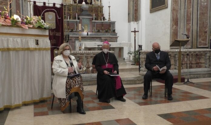 “Continuate a parlarci di Lui" Pietro Maria Fragnelli presenta il suo libro