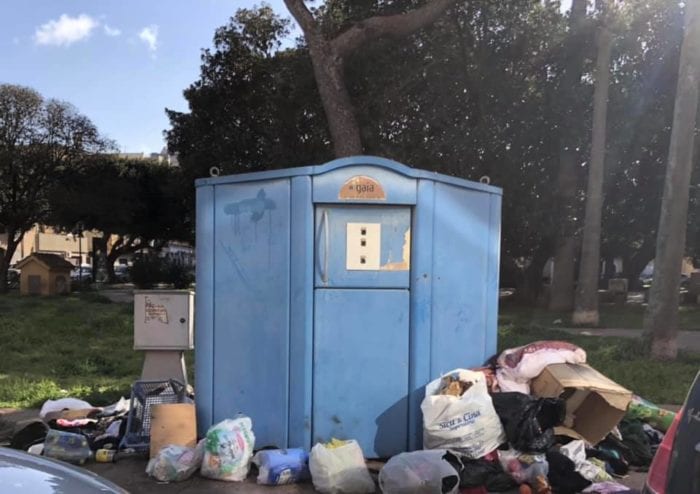 Comune di Alcamo: “lotta all’abbandono rifiuti”. Cumuli, però, sempre presenti