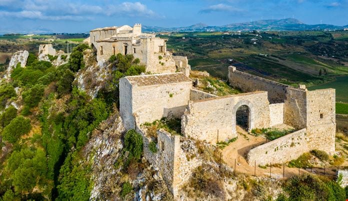 Castello di Calatubo, al via lavori consolidamento e riqualificazione