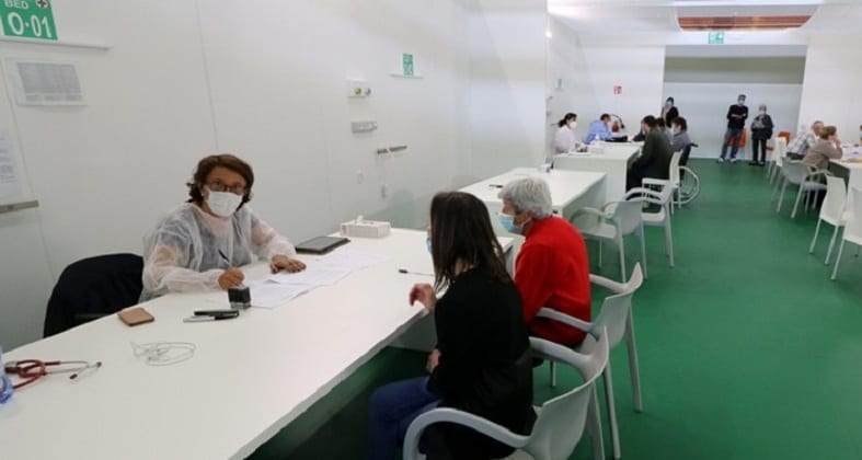 Netto calo di positivi ad Alcamo e in provincia. Pronta campagna per over 50 e isole minori