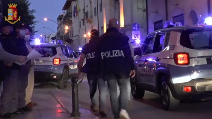 Operazione anti-droga ‘Mirò’, coinvolte anche nove donne. Circa 70 indagati
