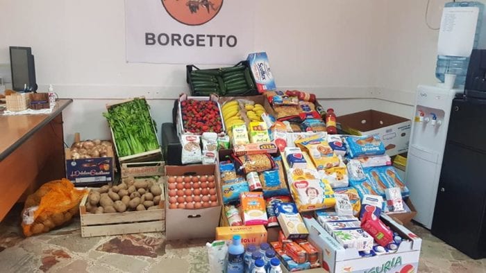 Pandemia, sostegno alle famiglie bisognose a Borgetto. Volontari instancabili
