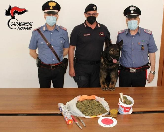 In casa con cinquecento grammi di marijuana. Arrestato 30enne marsalese
