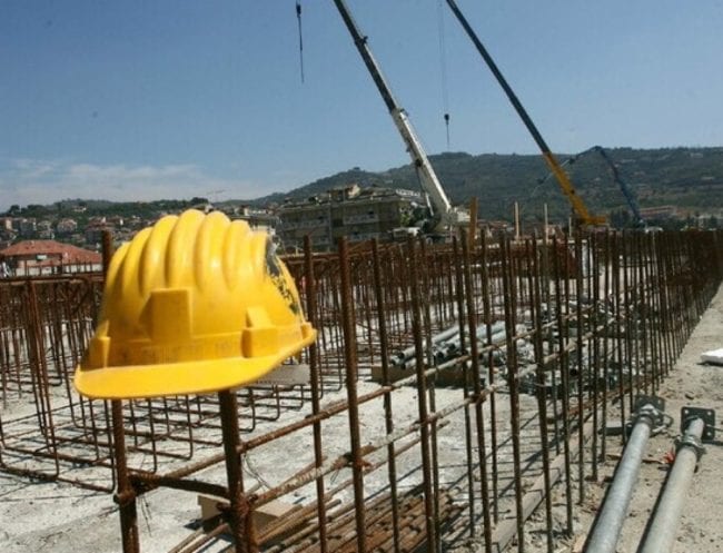 Costruttori edili siciliani in allarme: regione Sicilia non paga, costretti a licenziare
