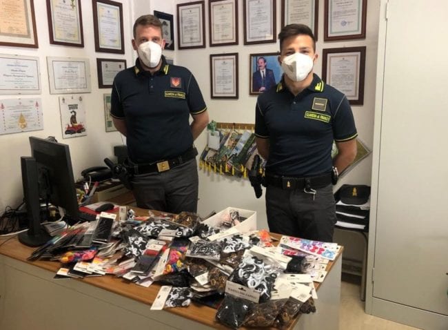 Prodotti non sicuri, Guardia di Finanza sequestra 12.000 articoli in emporio cinese