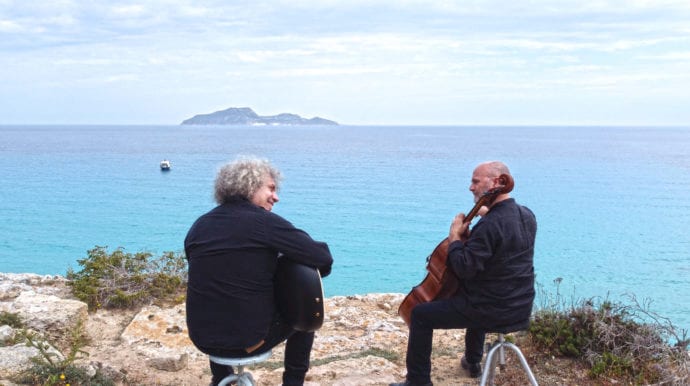 Omaggio al maestro Morricone, alle Egadi concerto sugli scogli