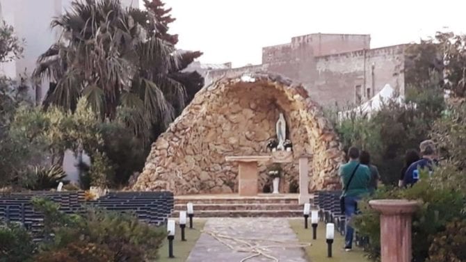 Furto sacrilego a Trapani, rubata statua della Madonna