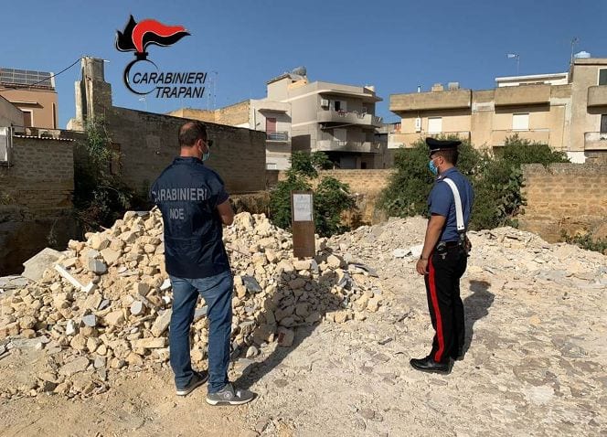 Smaltimento rifiuti illegale a Marsala e Mazara. Due denunce dei carabinieri