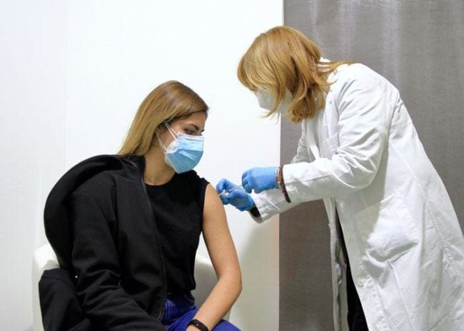 Lieve ascesa ma tiene il trapanese. Nelle vaccinazioni svetta Calatafimi