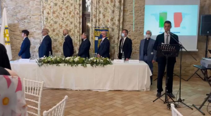Rotary club Alcamo, passaggio della campana. Doria subentra a Coppola