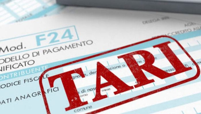 TARI per le aziende, +113%. Con M5S vota a favore ABC che, in aula, non apre bocca