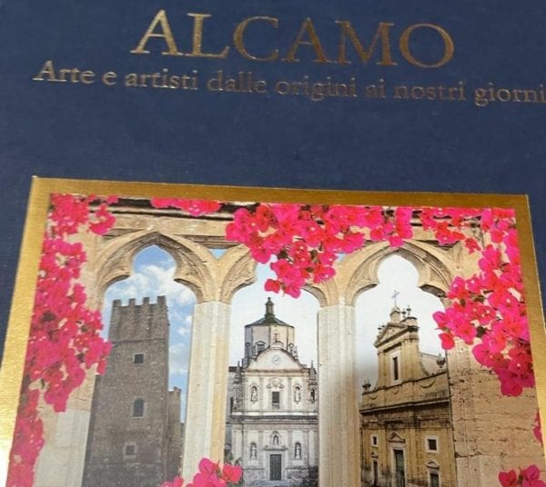 Dalle origini ai nostri giorni. Arte e artisti in un’opera di Roberto Calia