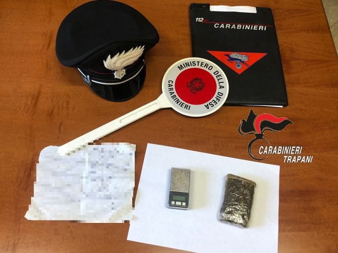 Spacciatore palermitano in trasferta a Favignana. Arrestato dai carabinieri