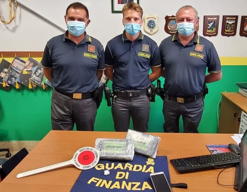 Porto di Palermo, oltre due chili di cocaina in nave. Avrebbe fruttato un milione