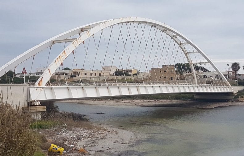 Chiude ponte ‘Arena’. Fondi pronti ma ristrutturazione mai avviata (VIDEO)