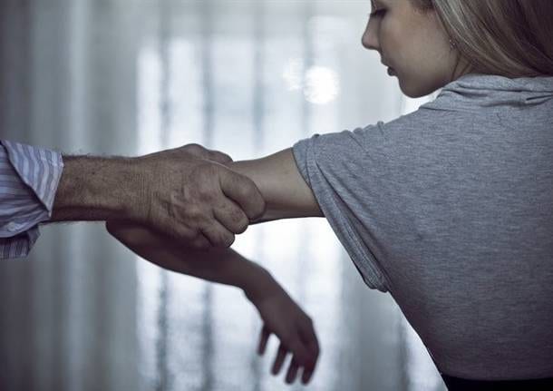 Violenze sulle donne nel trapanese, un arresto e divieto di avvicinamento