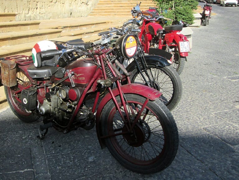 ‘Giro Motociclistico di Sicilia’, 85 equipaggi sulle strade di tre province (VIDEO)