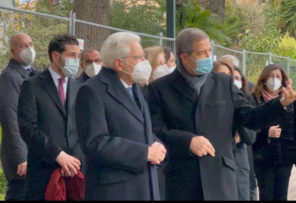 Visita di Mattarella ai giardini d'Orleans riqualificati. Musumeci: “Gradito regalo”