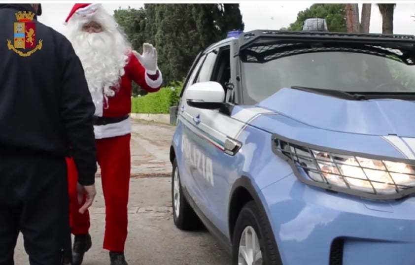 Poliziotti si auto-tassano. Doni, cinema e concerto per ospiti delle case-famiglia