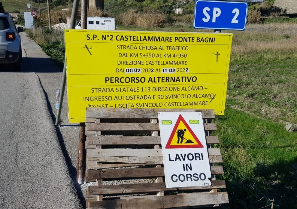 Castellammare, chiude altra via d’accesso. Demolizione ponte forse fra 10 giorni