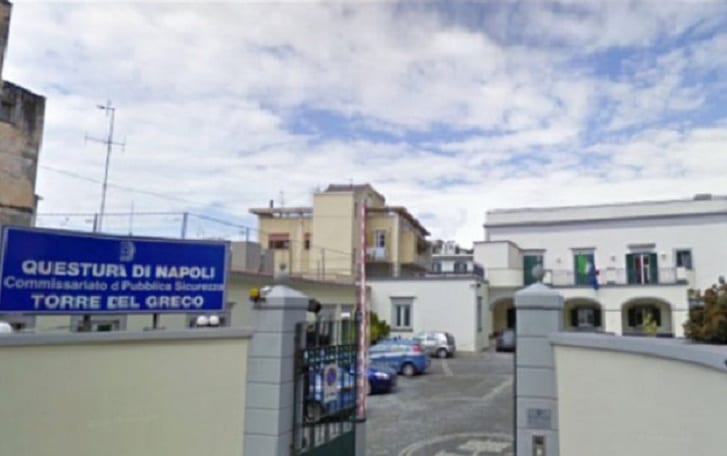 Arriva a Trapani in motonave, polizia lo arresta. Giovane ricercato per droga a Torre del Greco (NA)