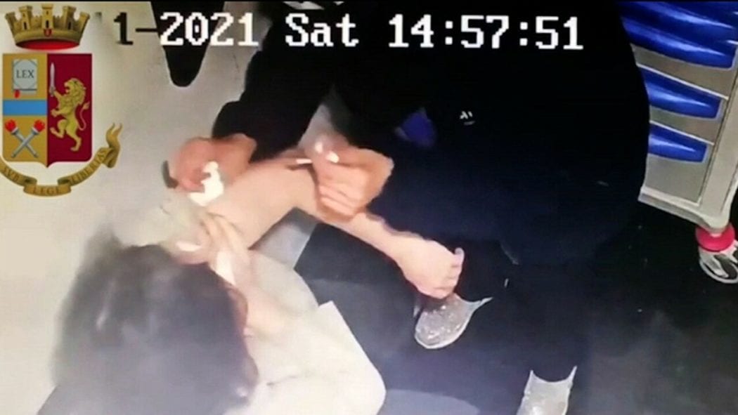Falsi vaccini. Altre accuse per infermiera, simulate 47 somministrazioni a gente ignara