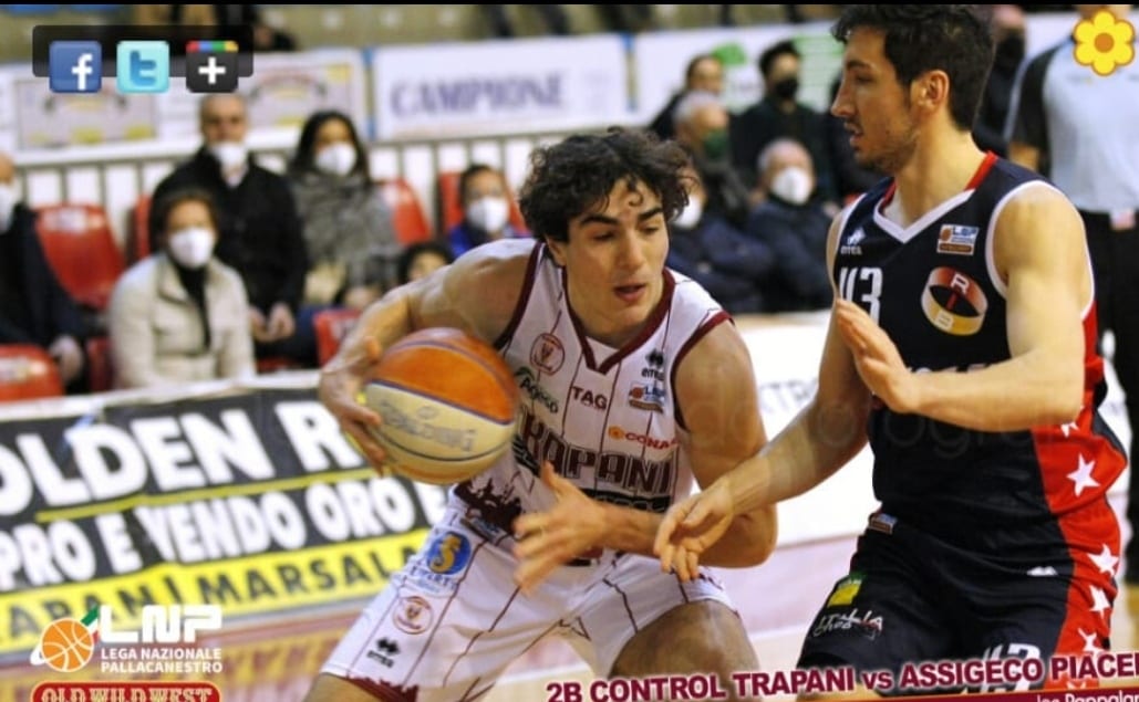 Basket, dopo 32 anni un altro alcamese segna in A/2. Longo come Fundarò