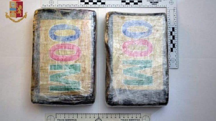 Droga in auto dalla Calabria, giovane arrestato alle porte di Trapani. Più di 2 KG di cocaina