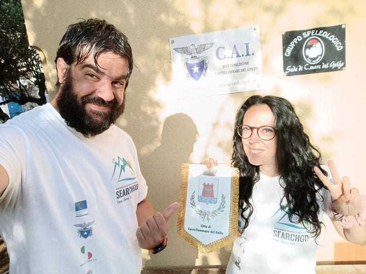Prima in Sardegna e ora in Sicilia sul 'Sentiero d'Italia CAI', bloggers innamorati di Castellammare