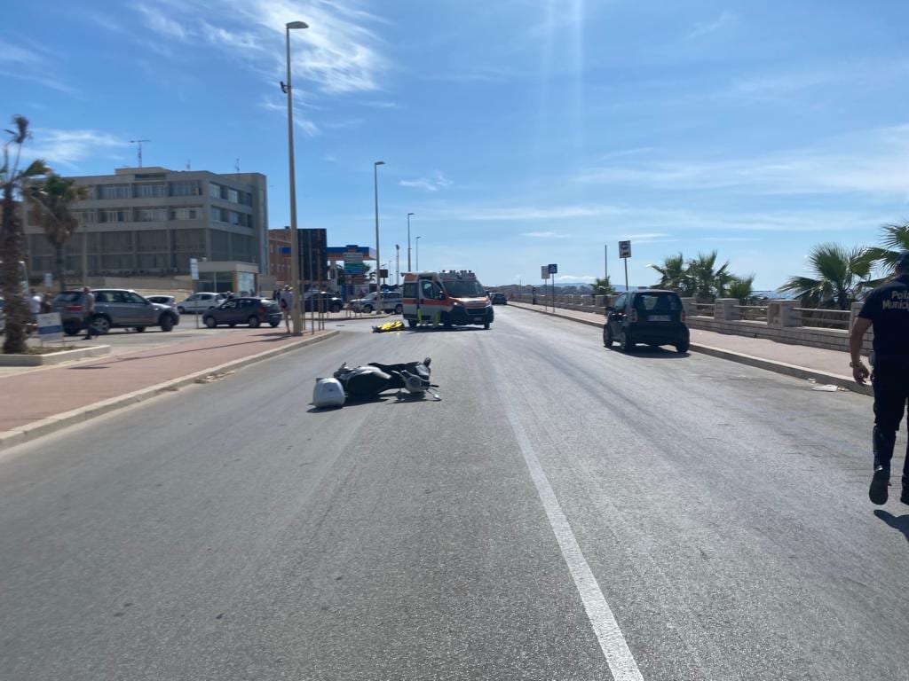 Incidente tra scooter e auto a Trapani. Muore il fratello del vicario della diocesi trapanese